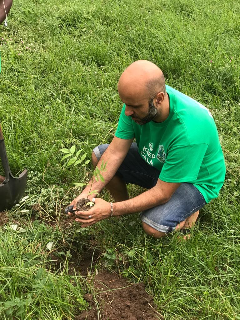 Eco Scout Ghana Tree-Planting Planting Trees for the Environment 